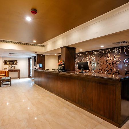 Hotel The Presidency Bhubaneswar Zewnętrze zdjęcie