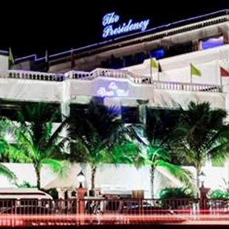 Hotel The Presidency Bhubaneswar Zewnętrze zdjęcie