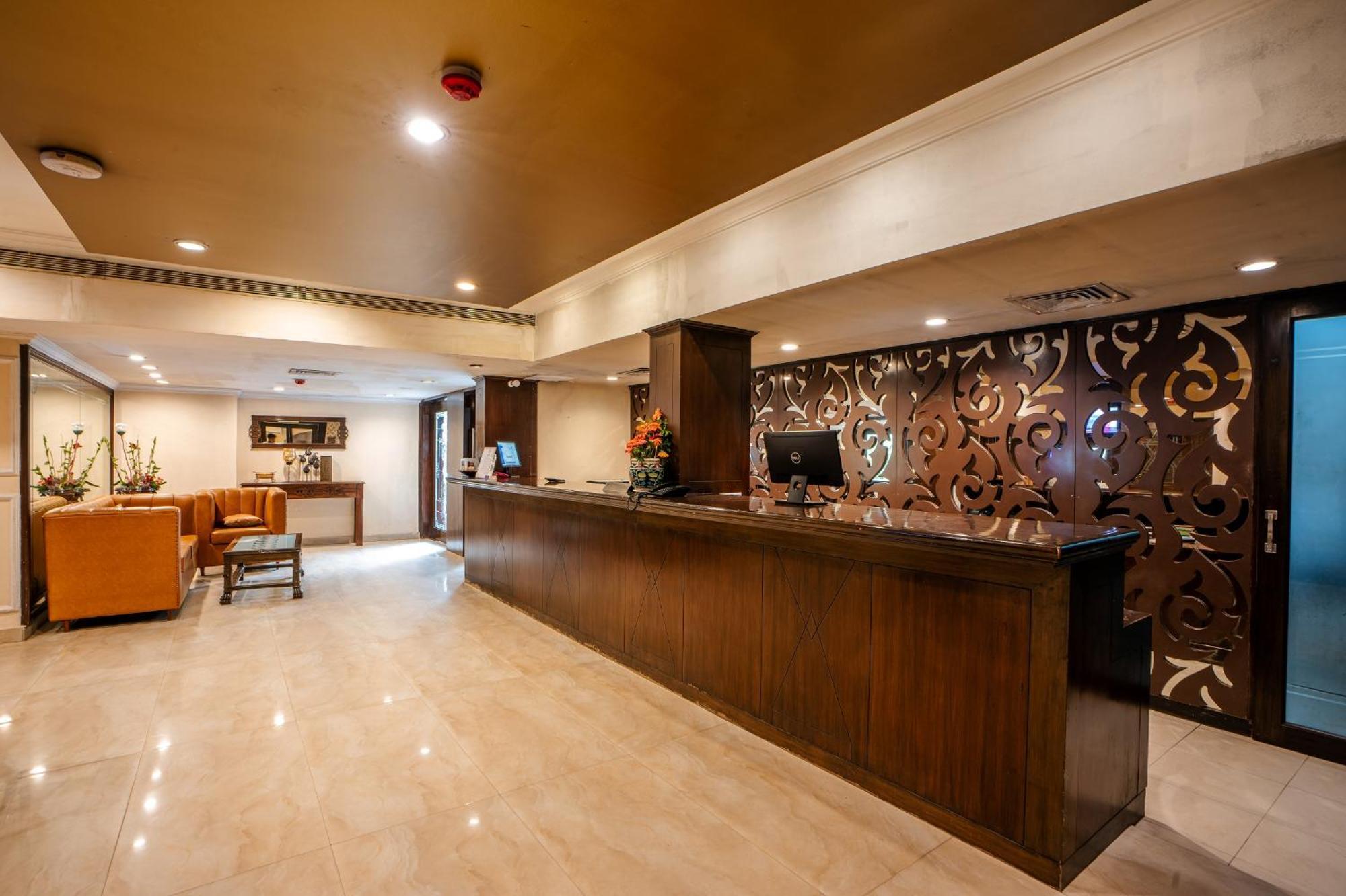 Hotel The Presidency Bhubaneswar Zewnętrze zdjęcie