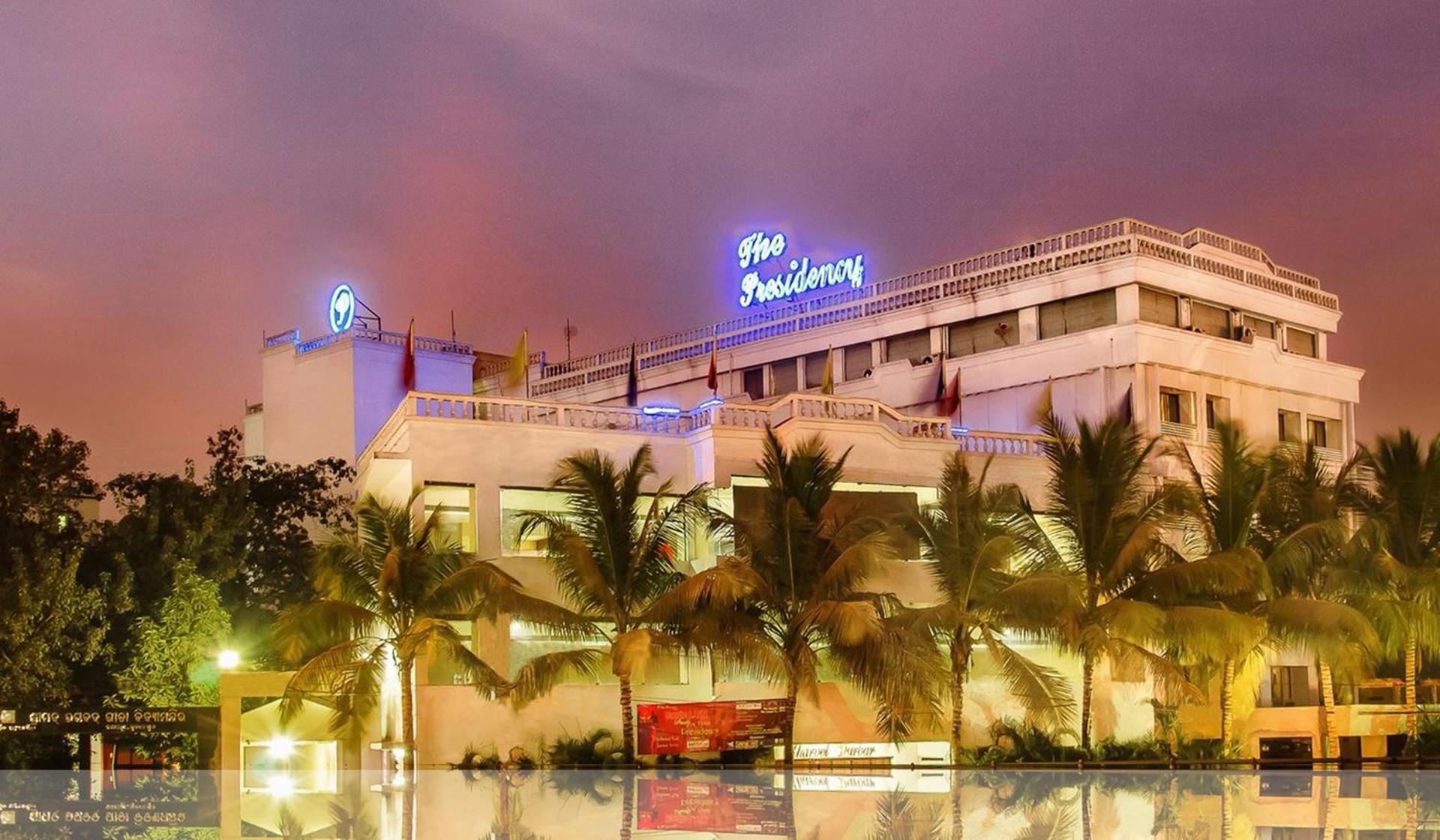 Hotel The Presidency Bhubaneswar Zewnętrze zdjęcie