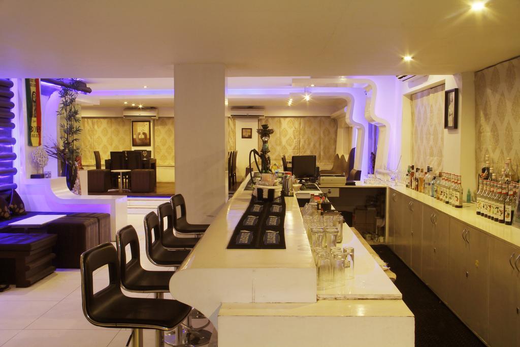 Hotel The Presidency Bhubaneswar Zewnętrze zdjęcie
