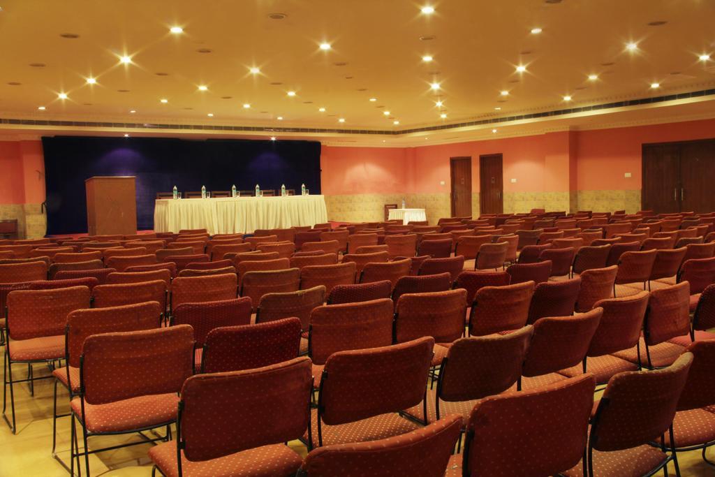 Hotel The Presidency Bhubaneswar Zewnętrze zdjęcie